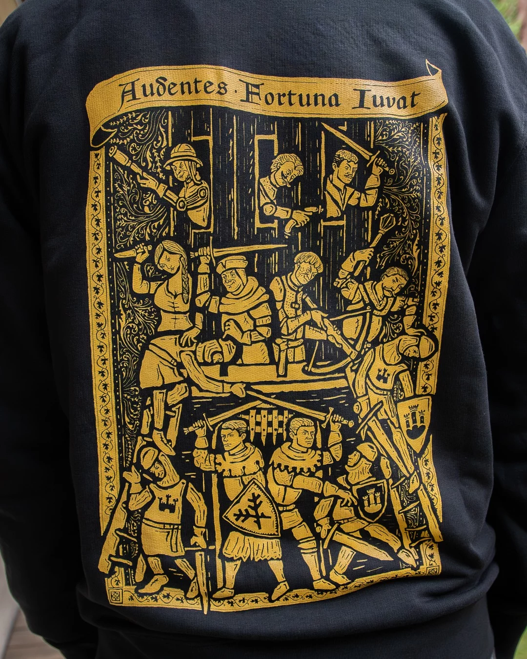 KingdomComeDeliverance, KCD, KCD2, WarhorseStudios, Suchdol, GamingMerch, OdzieżDlaGraczy, Bluza, GeekPl, xzonepl