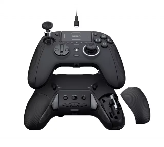Kontroler Nacon Revolution 5 Pro - Tripple Black - PlayStation