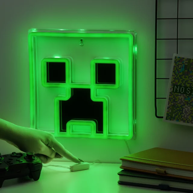 Lampička Minecraft - Creeper dupl