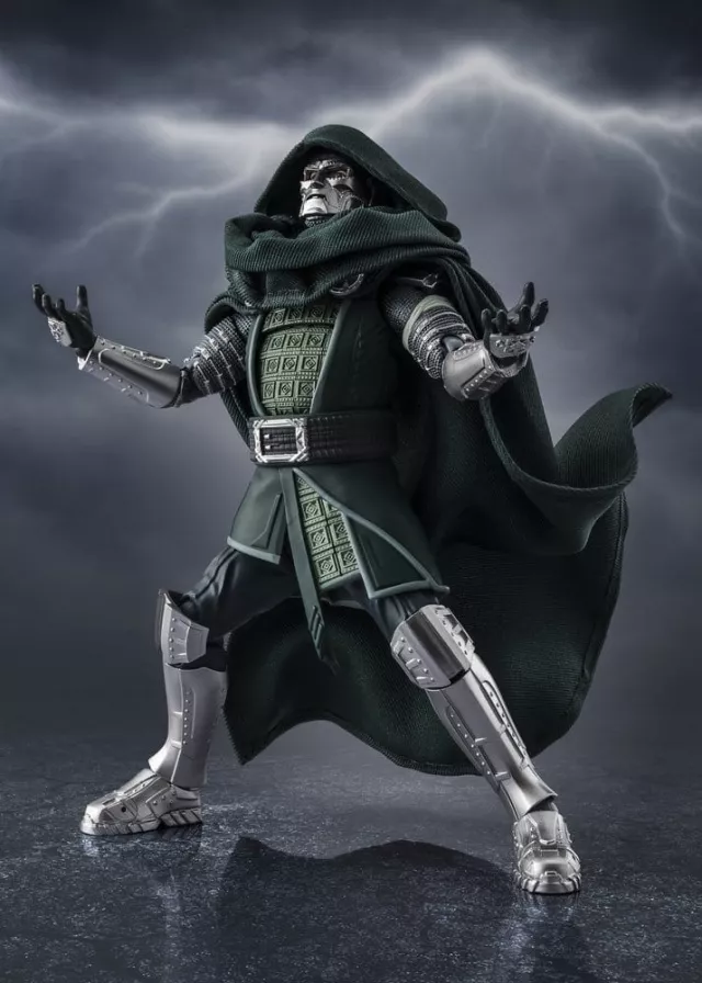 Figurka akcji Avengers: Doomsday - Doctor Doom PVC (S.H.Figuarts) - Marvel