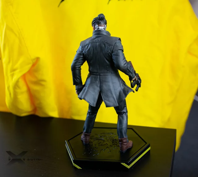 cyberpunk figurka