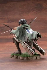 Soška Attack on Titan - Levi Fortitude Version 1/7 (ArtFXJ)