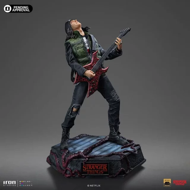 Statuetka Stranger Things - Eddie Munson Deluxe (Iron Studios)