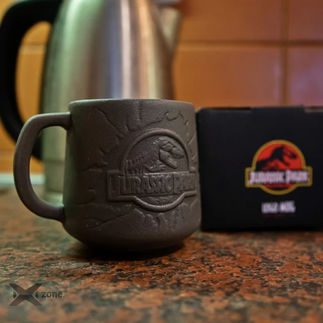 Hrnek Jurassic Park