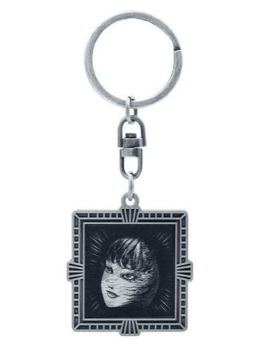 Breloczek Junji Ito - Cursed Reflection Tomie Lenticular