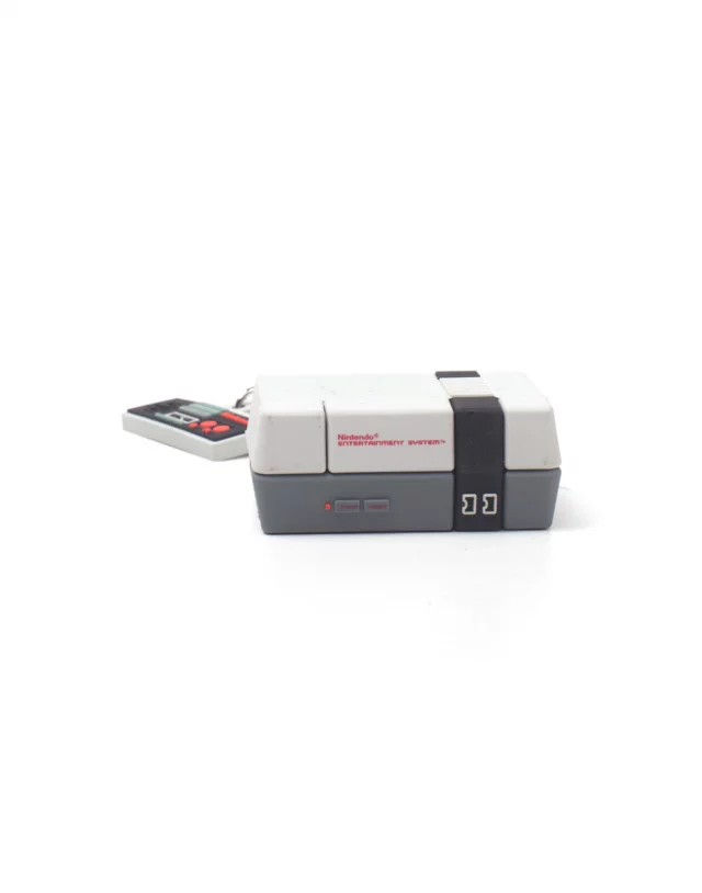 Brelok Nintendo - NES 3D