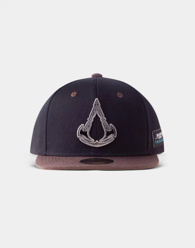 Czapka z daszkiem Assassins Creed: Valhalla - Metal Badge Snapback - Czapka