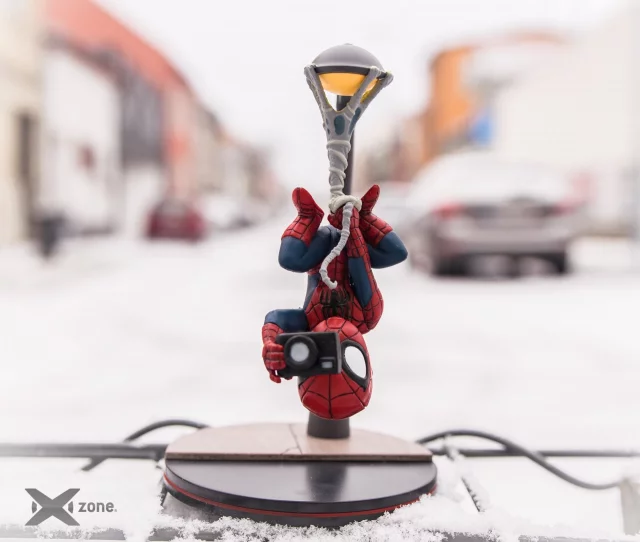Figurka Spider-Man - Spider Cam (Q-Fig, 14 cm) - Sci-Fi