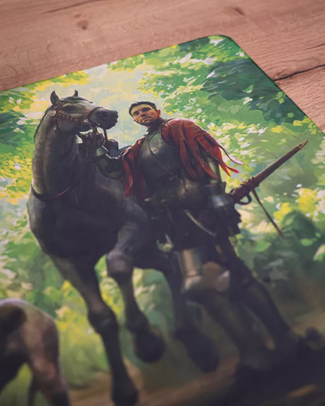 Podkładka pod mysz Kingdom Come: Deliverance II - Henryk i Orzech w lesie (89 × 40 cm) - Akcesoria