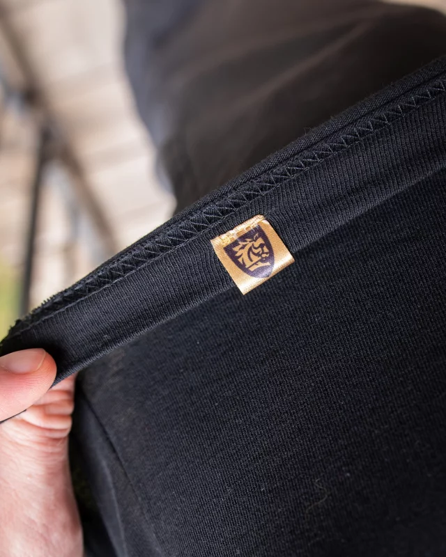 Koszulka Kingdom Come: Deliverance II - Miecz Radzika Kobyły